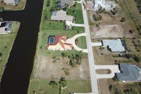 Terreno en venta en Rotonda, Florida № 1637323 - foto 3