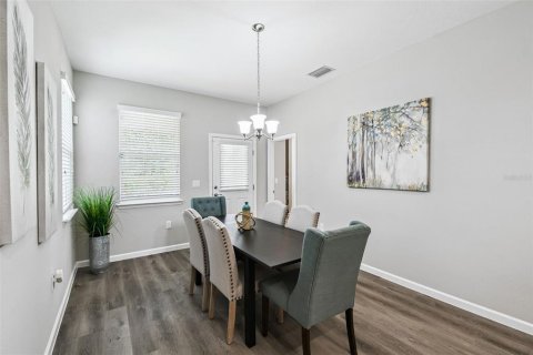 Casa en venta en Winter Haven, Florida, 3 dormitorios, 150.69 m2 № 1910850 - foto 10