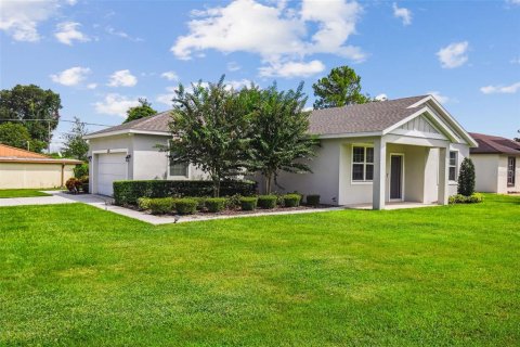 Casa en venta en Winter Haven, Florida, 3 dormitorios, 150.69 m2 № 1910850 - foto 1