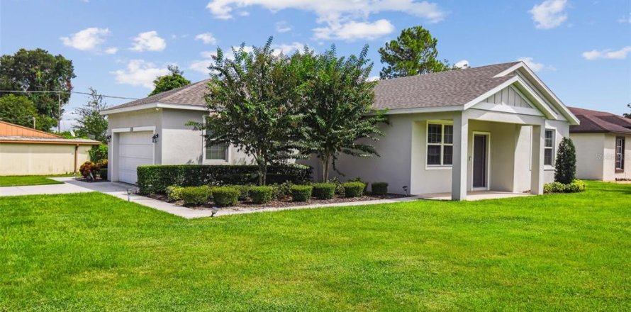 Casa en Winter Haven, Florida 3 dormitorios, 150.69 m2 № 1910850