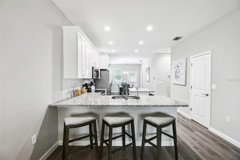 Casa en venta en Winter Haven, Florida, 3 dormitorios, 150.69 m2 № 1910850 - foto 4