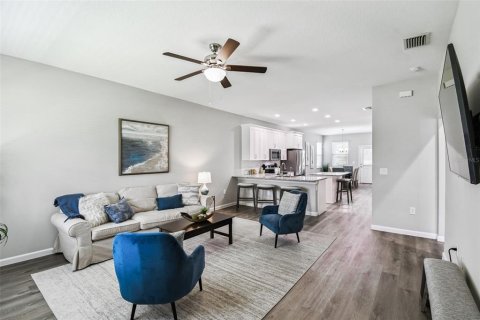 Casa en venta en Winter Haven, Florida, 3 dormitorios, 150.69 m2 № 1910850 - foto 3