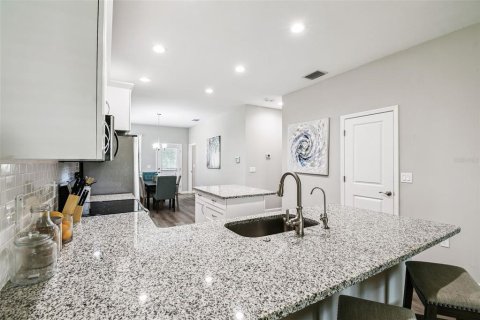 Casa en venta en Winter Haven, Florida, 3 dormitorios, 150.69 m2 № 1910850 - foto 5