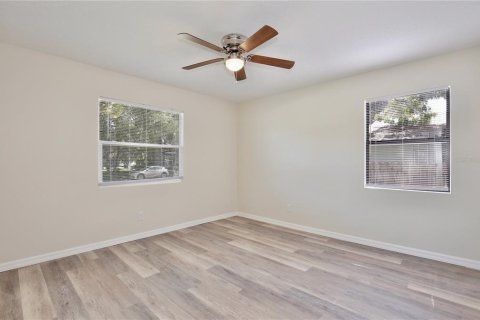 House in Eustis, Florida 2 bedrooms, 78.04 sq.m. № 1895200 - photo 14