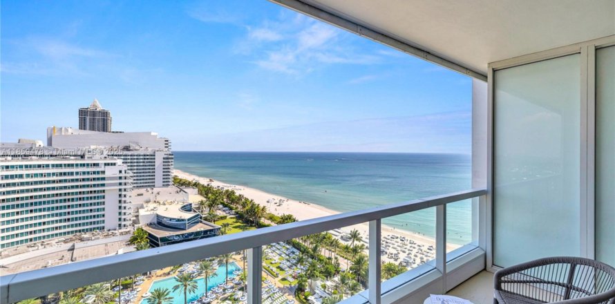 Condo à Miami Beach, Floride, 2 chambres № 1961758