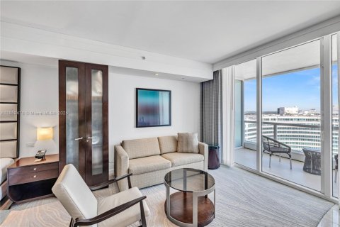 Copropriété à vendre à Miami Beach, Floride: 2 chambres, 139.54 m2 № 1961758 - photo 10