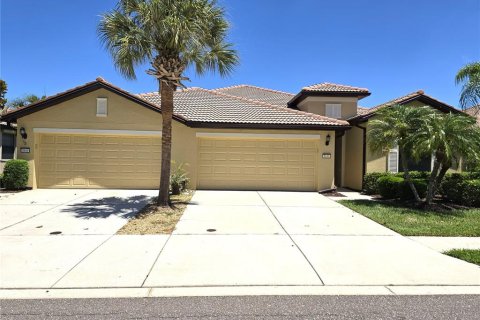 Casa en Apollo Beach, Florida 2 dormitorios, 141.49 m2 № 2110647