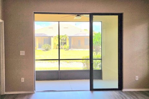 Casa en alquiler en Apollo Beach, Florida, 2 dormitorios, 141.49 m2 № 2110647 - foto 7