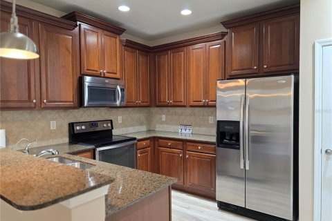 Casa en alquiler en Apollo Beach, Florida, 2 dormitorios, 141.49 m2 № 2110647 - foto 3