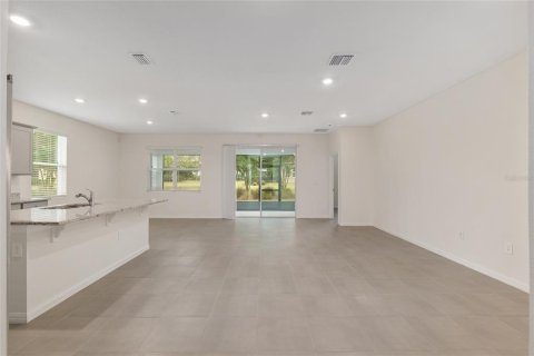 Casa en venta en Ocala, Florida, 4 dormitorios, 188.96 m2 № 1751368 - foto 18