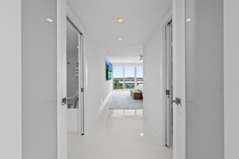 Condo in Boca Raton, Florida, 3 bedrooms № 2081997 - photo 27