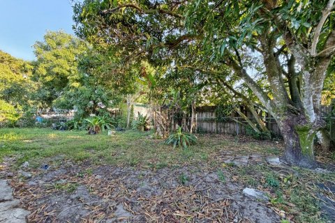 Снять в аренду виллу или дом в Норт-Лодердейл, Флорида 4 спальни, 137.5м2, № 2040263 - фото 18