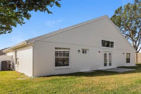 Villa ou maison à louer à Lakeland, Floride: 3 chambres, 191.56 m2 № 2100434 - photo 15