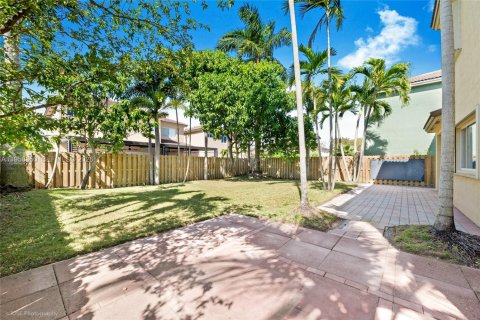 Купить виллу или дом в Катлер-Бей, Флорида 4 спальни, 225.66м2, № 2023905 - фото 28