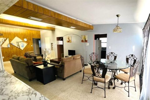 Casa en venta en Port Charlotte, Florida, 3 dormitorios, 161.65 m2 № 1435993 - foto 18