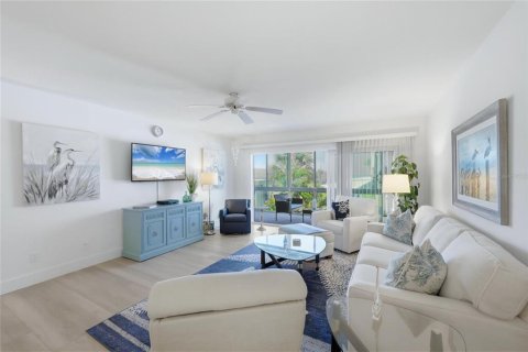 Copropriété à vendre à Sarasota, Floride: 2 chambres, 108.88 m2 № 2206382 - photo 8