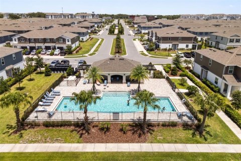 Townhouse in Orlando, Florida 3 bedrooms, 134.8 sq.m. № 2221582 - photo 30