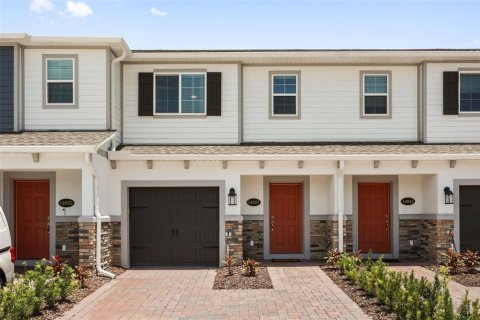 Townhouse in Orlando, Florida 3 bedrooms, 134.8 sq.m. № 2221582