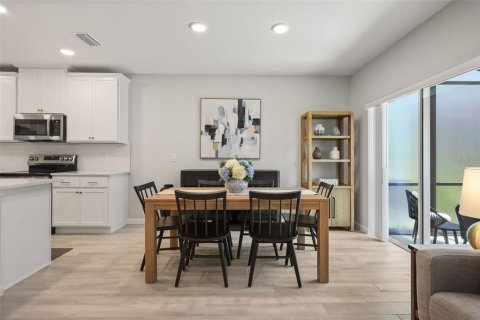 Townhouse in Orlando, Florida 3 bedrooms, 134.8 sq.m. № 2221582 - photo 5