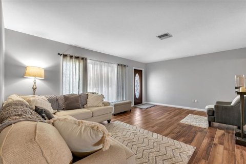 Villa ou maison à vendre à Port Charlotte, Floride: 2 chambres, 154.12 m2 № 2157462 - photo 4