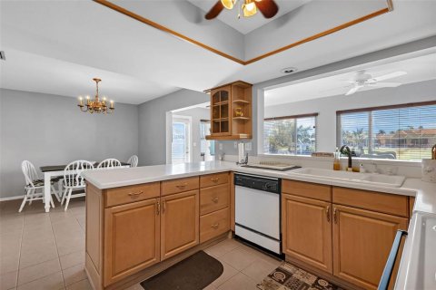 Villa ou maison à vendre à Port Charlotte, Floride: 2 chambres, 154.12 m2 № 2157462 - photo 26