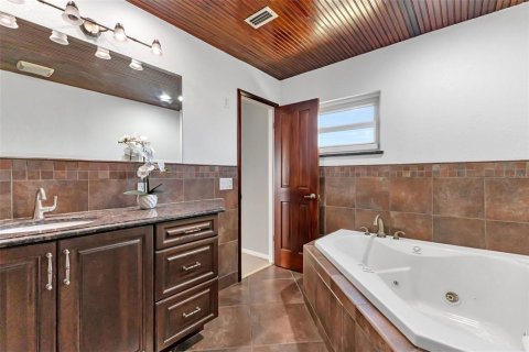 Villa ou maison à vendre à Port Charlotte, Floride: 2 chambres, 154.12 m2 № 2157462 - photo 17