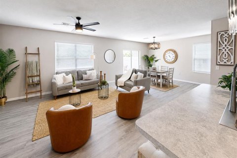 Casa en venta en Sun City Center, Florida, 4 dormitorios, 216.28 m2 № 2383870 - foto 5