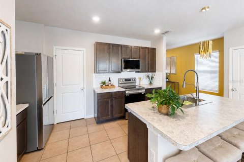 Casa en venta en Sun City Center, Florida, 4 dormitorios, 216.28 m2 № 2383870 - foto 12