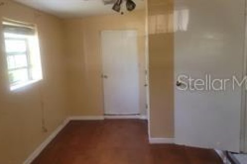 Propiedad comercial en venta en Tampa, Florida, 5 dormitorios, 131.74 m2 № 2285002 - foto 25