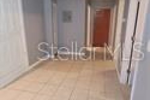 Propiedad comercial en venta en Tampa, Florida, 5 dormitorios, 131.74 m2 № 2285002 - foto 5
