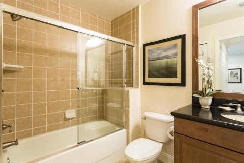 Copropriété à vendre à Four Corners, Floride: 3 chambres, 131.83 m2 № 2420414 - photo 12