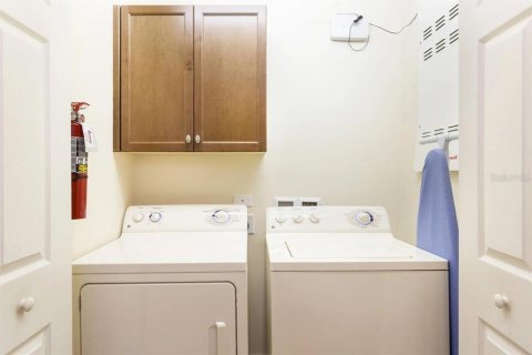 Copropriété à vendre à Four Corners, Floride: 3 chambres, 131.83 m2 № 2420414 - photo 14