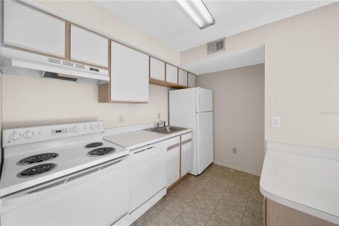 Copropriété à louer à Kissimmee, Floride: 1 chambre, 49.24 m2 № 2388695 - photo 16