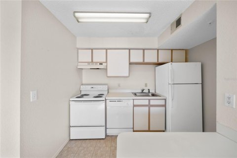 Copropriété à louer à Kissimmee, Floride: 1 chambre, 49.24 m2 № 2388695 - photo 18