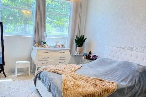 Apartamento en alquiler en North Port, Florida, 2 dormitorios, 86.86 m2 № 1916538 - foto 6