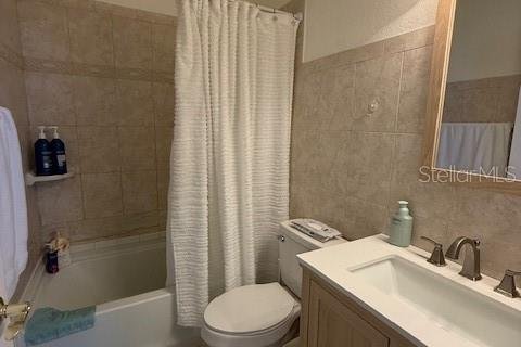 Apartamento en alquiler en North Port, Florida, 2 dormitorios, 86.86 m2 № 1916538 - foto 8
