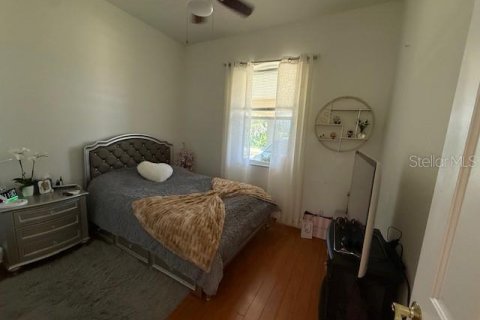 Apartamento en alquiler en North Port, Florida, 2 dormitorios, 86.86 m2 № 1916538 - foto 9