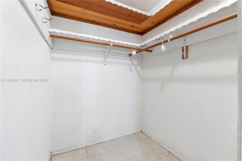 Casa en venta en Tamarac, Florida, 3 dormitorios, 147.53 m2 № 2179379 - foto 18