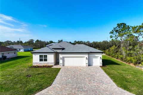 House in Sebring, Florida 4 bedrooms, 184.88 sq.m. № 1574252 - photo 4