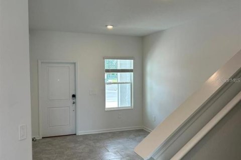 Touwnhouse à louer à Davenport, Floride: 3 chambres, 170.38 m2 № 2318908 - photo 12