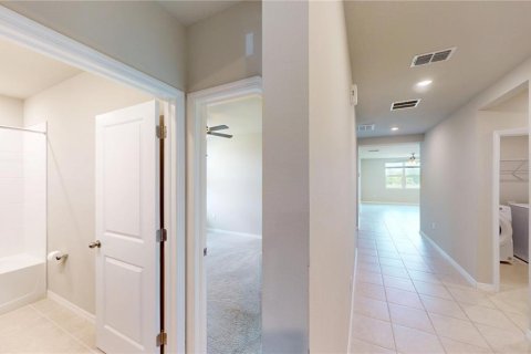 Casa en alquiler en Auburndale, Florida, 4 dormitorios, 170.94 m2 № 1858472 - foto 28