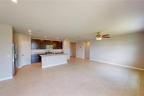 Casa en alquiler en Auburndale, Florida, 4 dormitorios, 170.94 m2 № 1858472 - foto 16