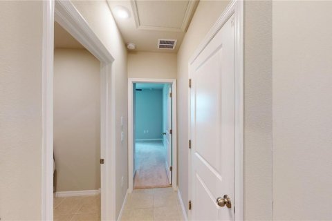 Casa en alquiler en Auburndale, Florida, 4 dormitorios, 170.94 m2 № 1858472 - foto 9