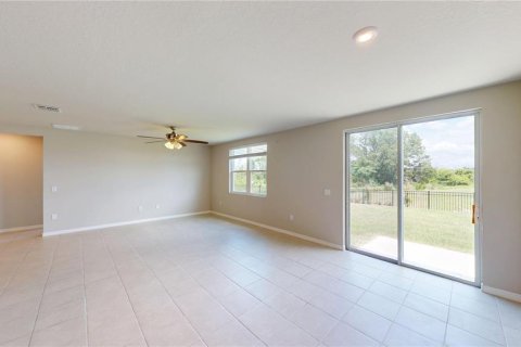Casa en alquiler en Auburndale, Florida, 4 dormitorios, 170.94 m2 № 1858472 - foto 15