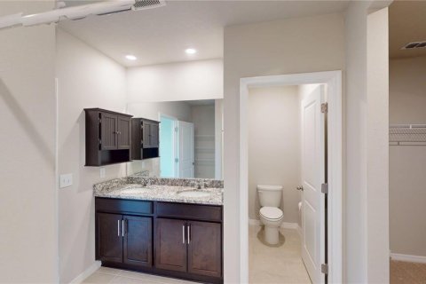 Casa en alquiler en Auburndale, Florida, 4 dormitorios, 170.94 m2 № 1858472 - foto 22