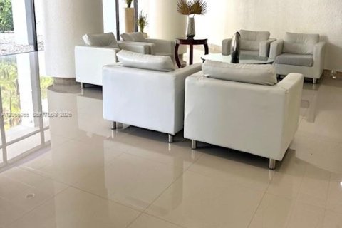 Condo in Aventura, Florida, 1 bedroom № 2246940 - photo 22