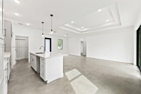 House in Lehigh Acres, Florida 3 bedrooms № 1979423 - photo 20