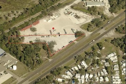 Immobilier commercial à Ruskin, Floride 8093.65 m2 № 2213836