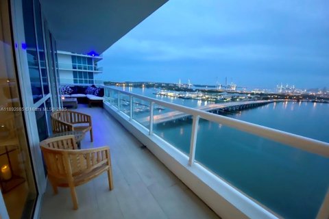 Copropriété à louer à Miami Beach, Floride: 2 chambres, 116.31 m2 № 1946459 - photo 7