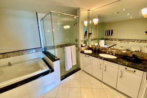 Copropriété à louer à Miami Beach, Floride: 2 chambres, 116.31 m2 № 1946459 - photo 28